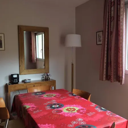 Appartement Fonctionnel Avec Balcon, Garage Et Wifi - Parfait Pour 4 Personnes Pres Des Pistes - Fr-1-548-25 *